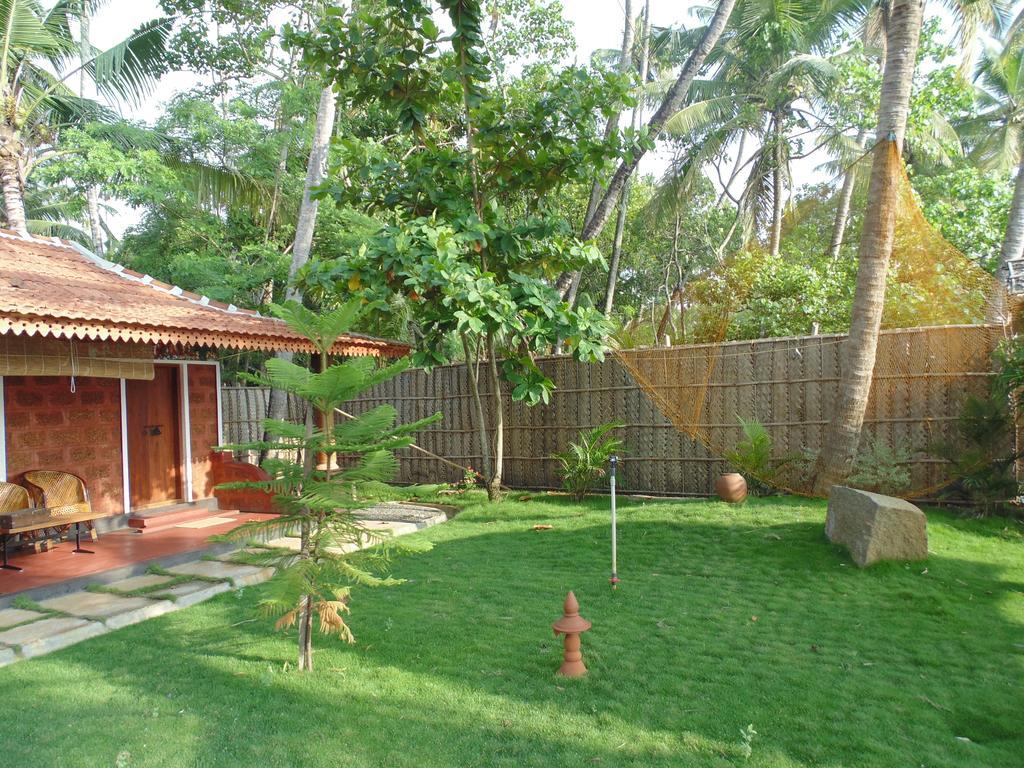 Ambadis Villas Kodungallūr 外观 照片